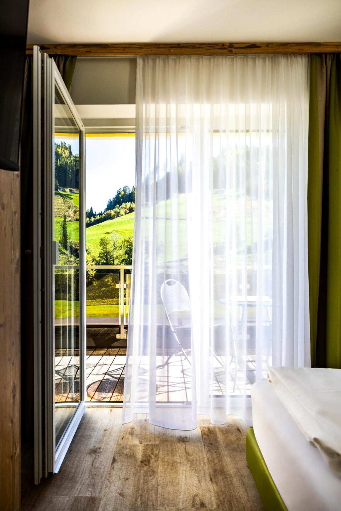 Der Alpenblick Hotel ซังค์โยฮันน์อิมพองเกา ภายนอก รูปภาพ