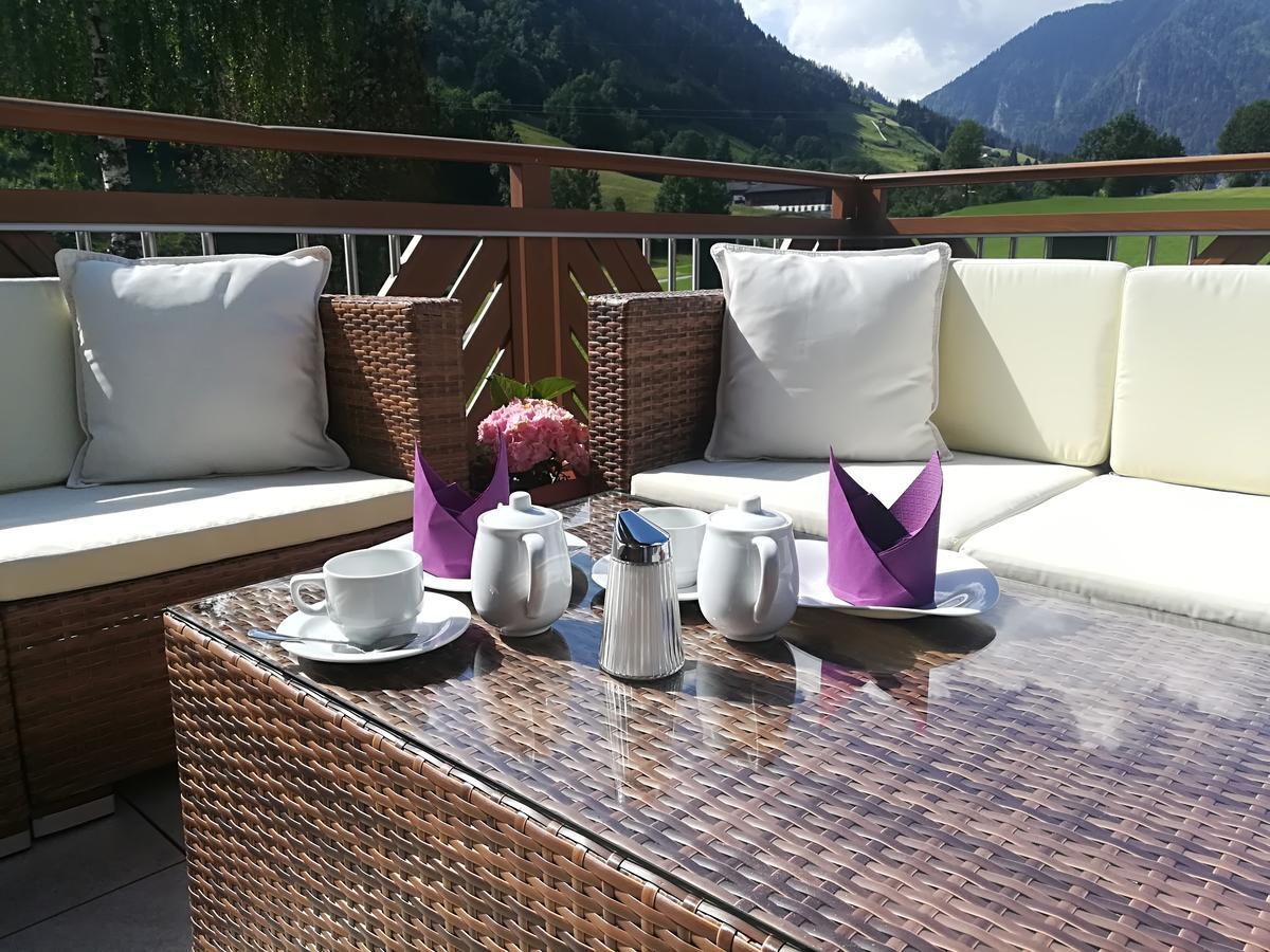 Der Alpenblick Hotel ซังค์โยฮันน์อิมพองเกา ภายนอก รูปภาพ
